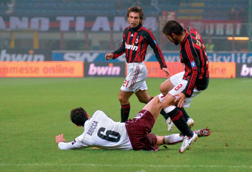Coppa Italia, San Siro, tackle a metÃ  campo su Gattuso